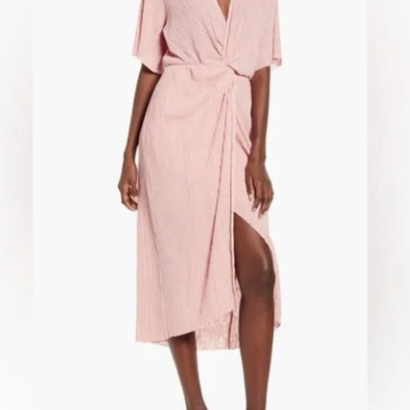 All In Favor Dolman Plissé Midi Dress w Center Twist Knot Deep V Neckline - Picture 5 of 15